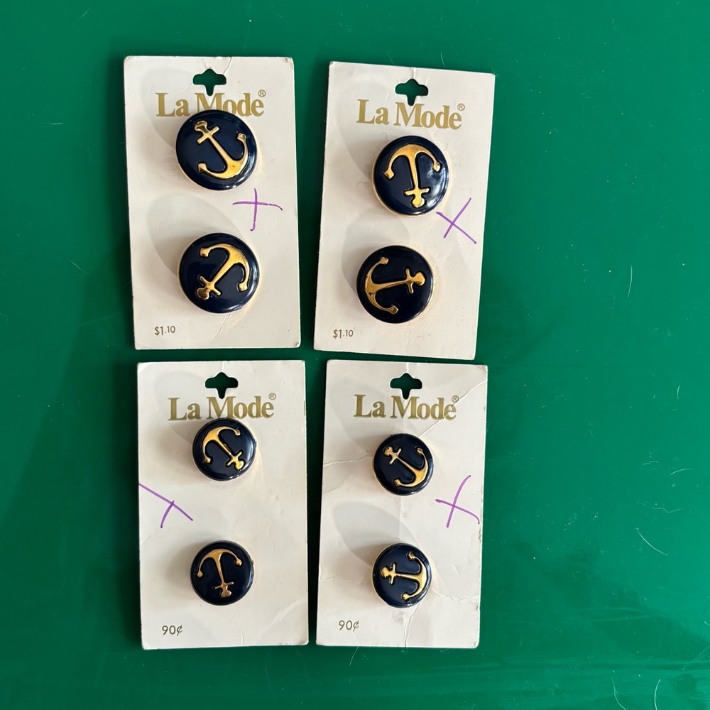 La Mode Anchor Buttons Vintage
